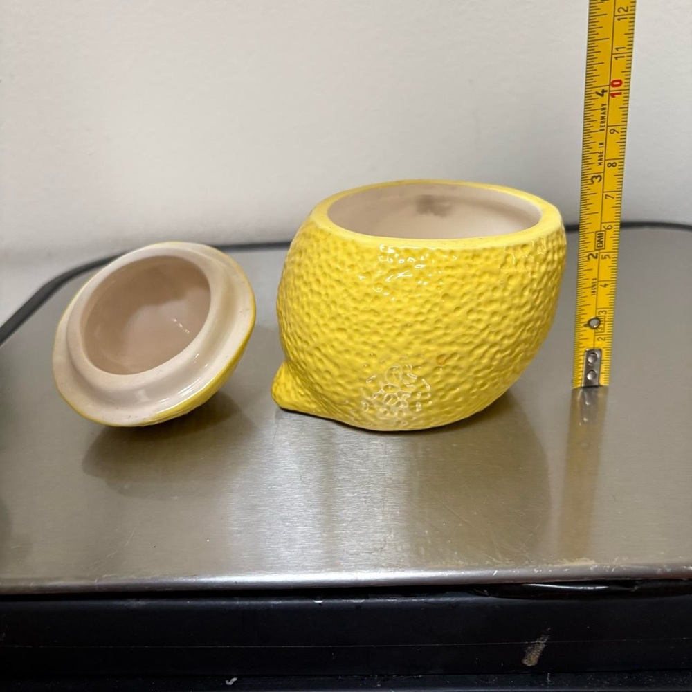 Lemon Shaped Ceramic Container - Picture 6 of 8